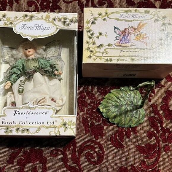 Fairiessence by Boyd's Faerie Whispers Willow Faerieflutter #73201 with Stand - Picture 2 of 3